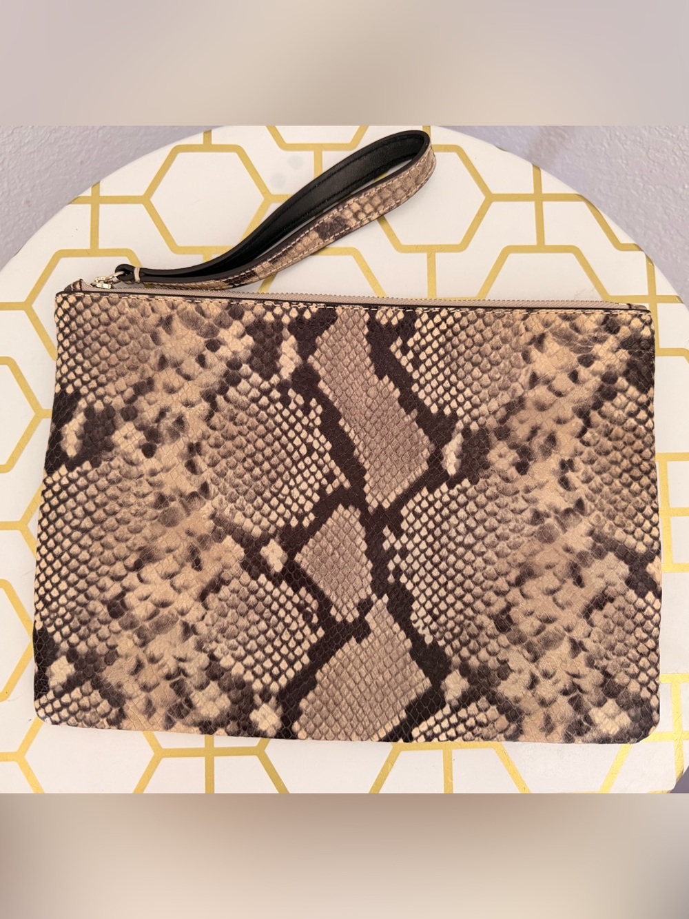 Banana Republic Wristlet Clutch in Taupe Snake Print